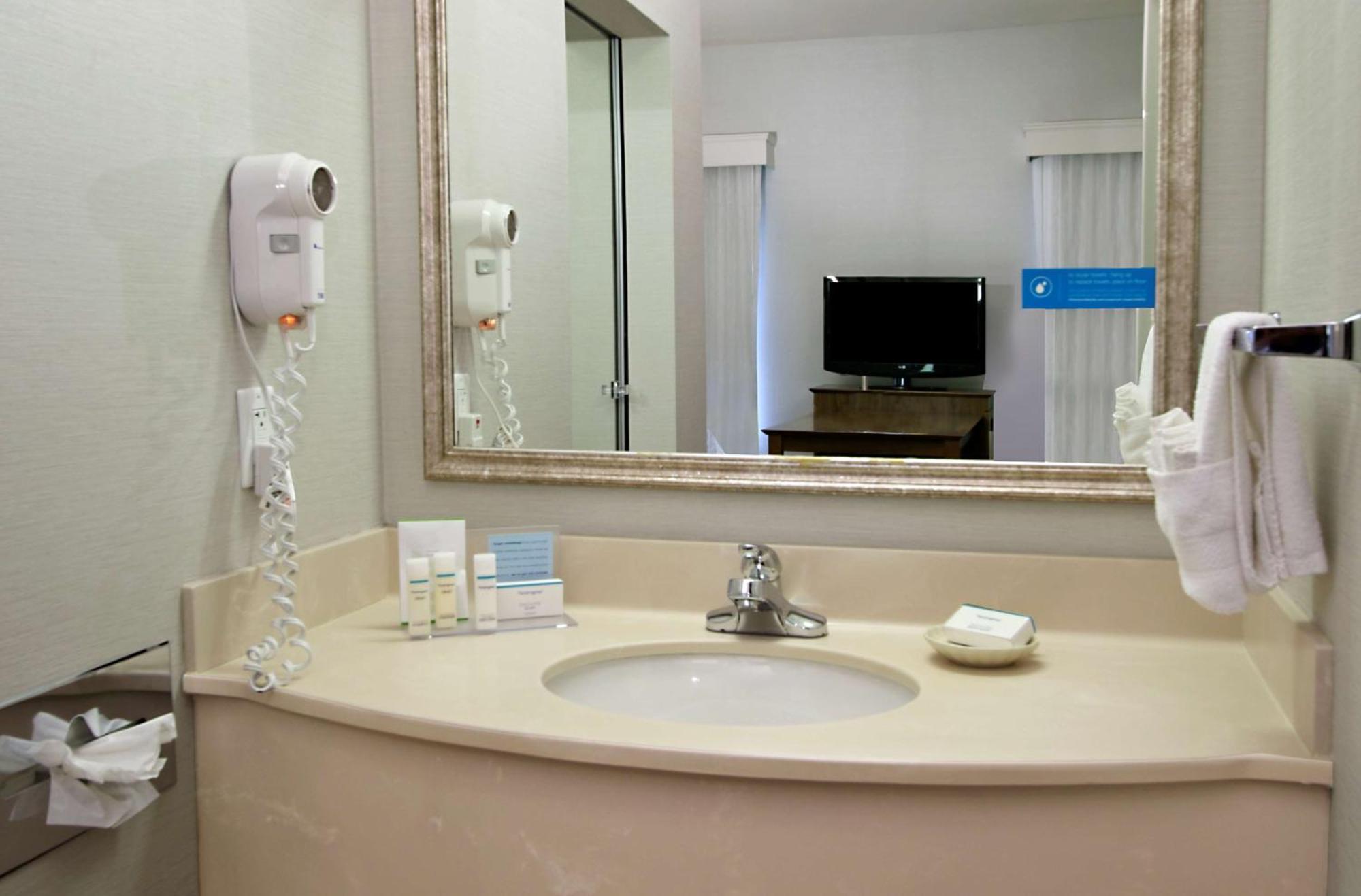 Hampton Inn & Suites Columbus Hilliard Esterno foto