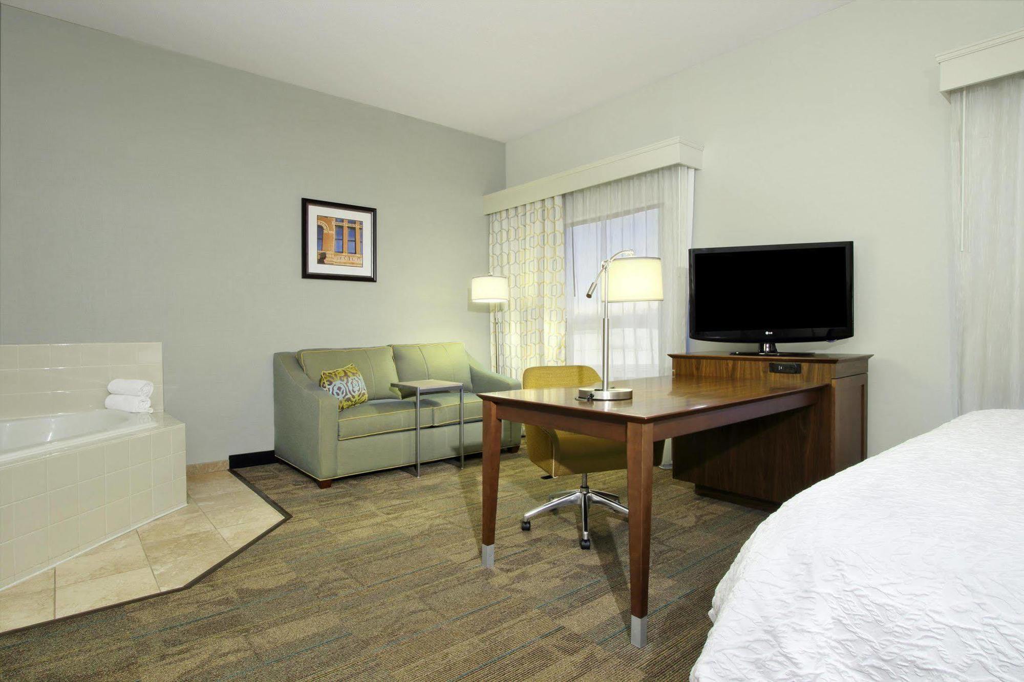 Hampton Inn & Suites Columbus Hilliard Esterno foto